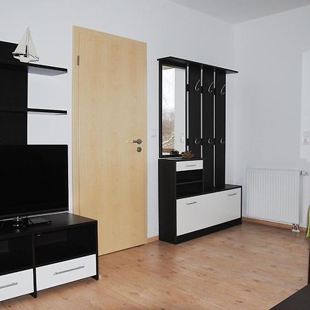 Appartementanlage-Ferienwohnungen Weisse Moewe ザスニッツ エクステリア 写真
