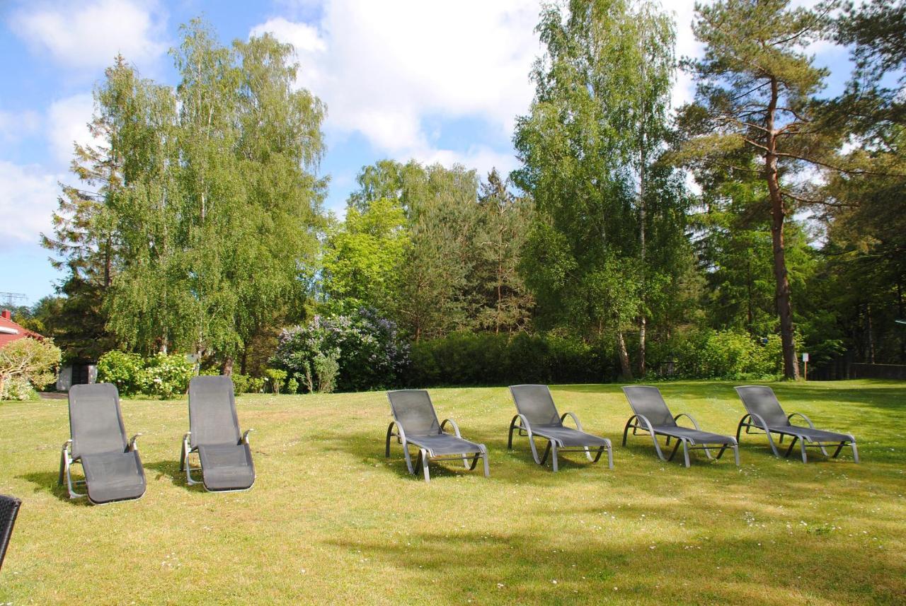 Appartementanlage-Ferienwohnungen Weisse Moewe ザスニッツ エクステリア 写真