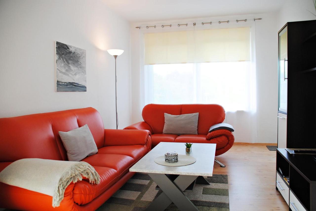 Appartementanlage-Ferienwohnungen Weisse Moewe ザスニッツ エクステリア 写真