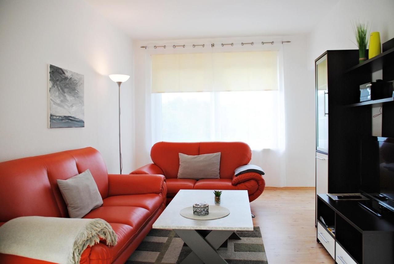 Appartementanlage-Ferienwohnungen Weisse Moewe ザスニッツ エクステリア 写真