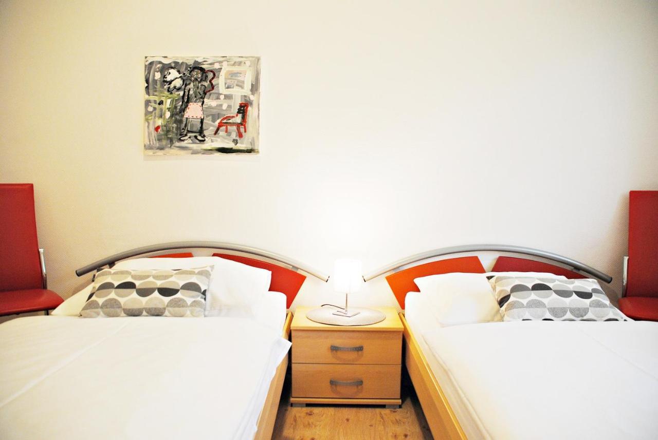 Appartementanlage-Ferienwohnungen Weisse Moewe ザスニッツ エクステリア 写真